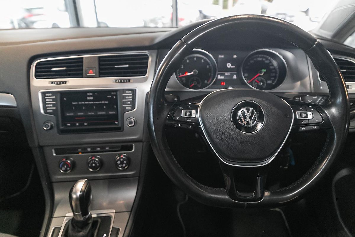 2015 Volkswagen Golf 92TSI Trendline 7