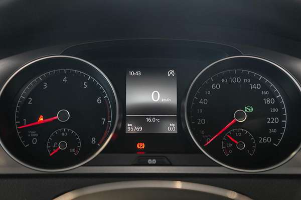 2015 Volkswagen Golf 92TSI Trendline 7