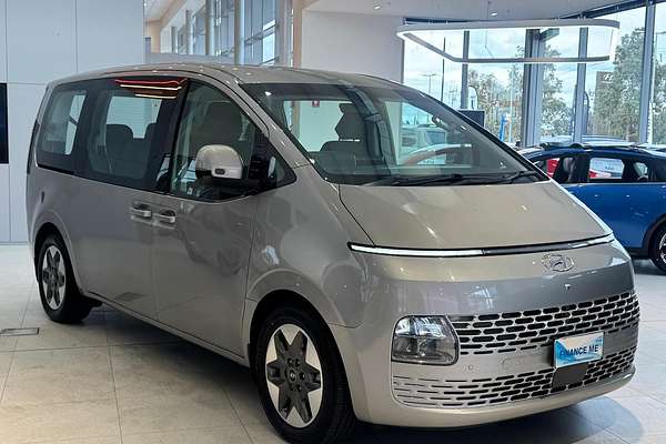 2022 Hyundai STARIA US4.V1