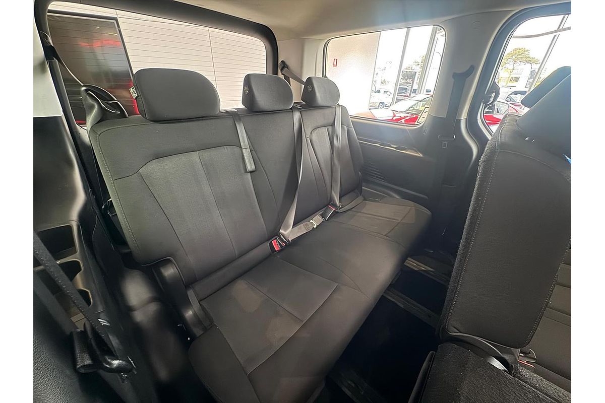 2022 Hyundai STARIA US4.V1