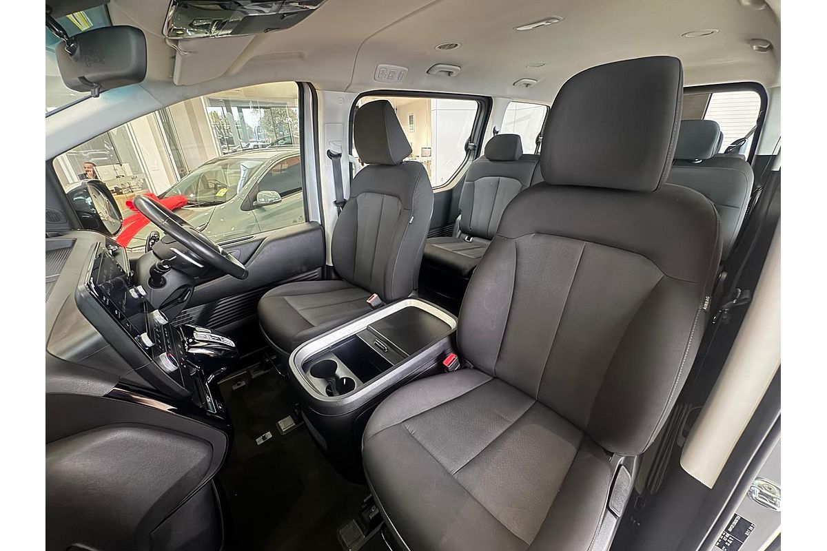 2022 Hyundai STARIA US4.V1