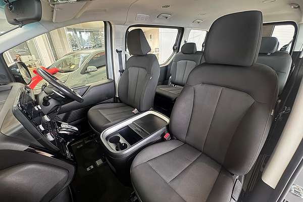 2022 Hyundai STARIA US4.V1