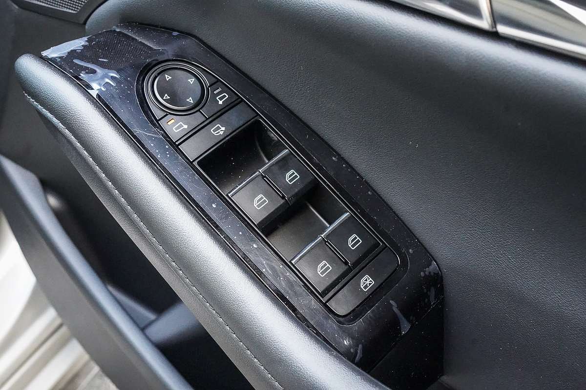 2025 Mazda 3 G20 Touring BP Series