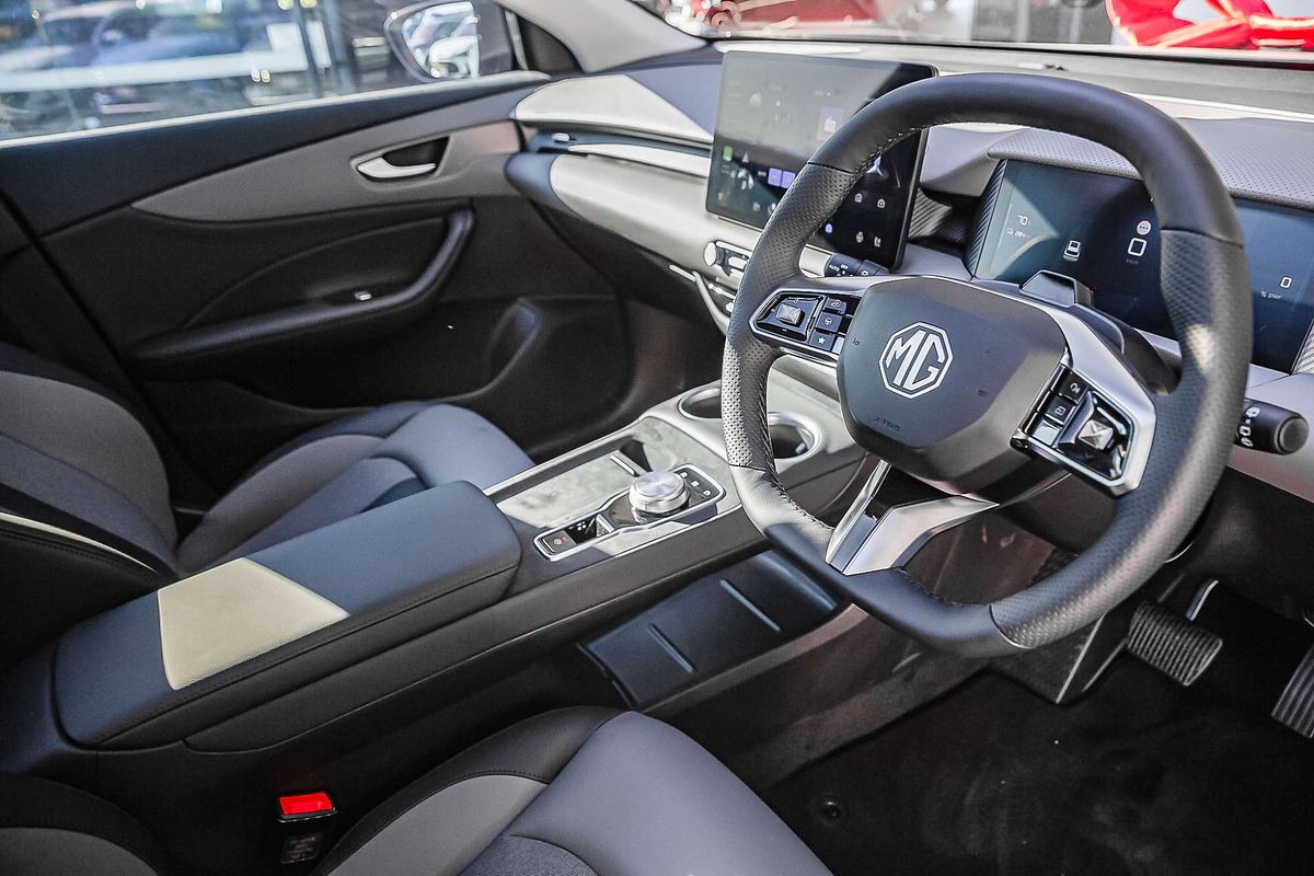 2025 MG MGS5 EV Essence 62 ZS3EM