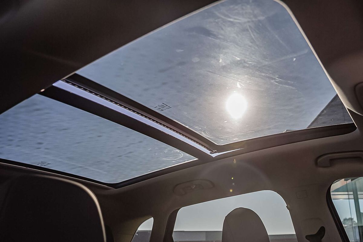 2025 MG MGS5 EV Essence 62 ZS3EM