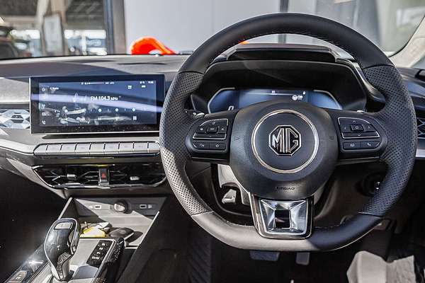 2025 MG MG5 Essence