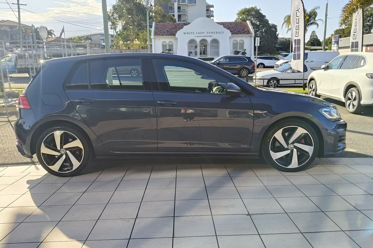2017 Volkswagen Golf GTI 7.5