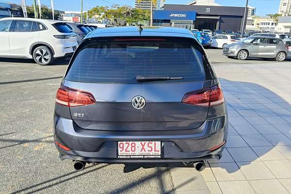 2017 Volkswagen Golf GTI 7.5