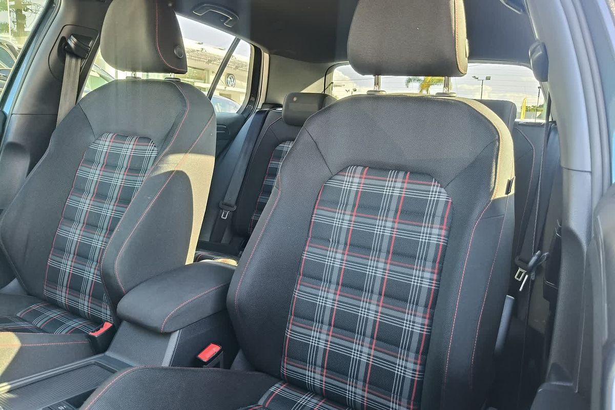 2017 Volkswagen Golf GTI 7.5