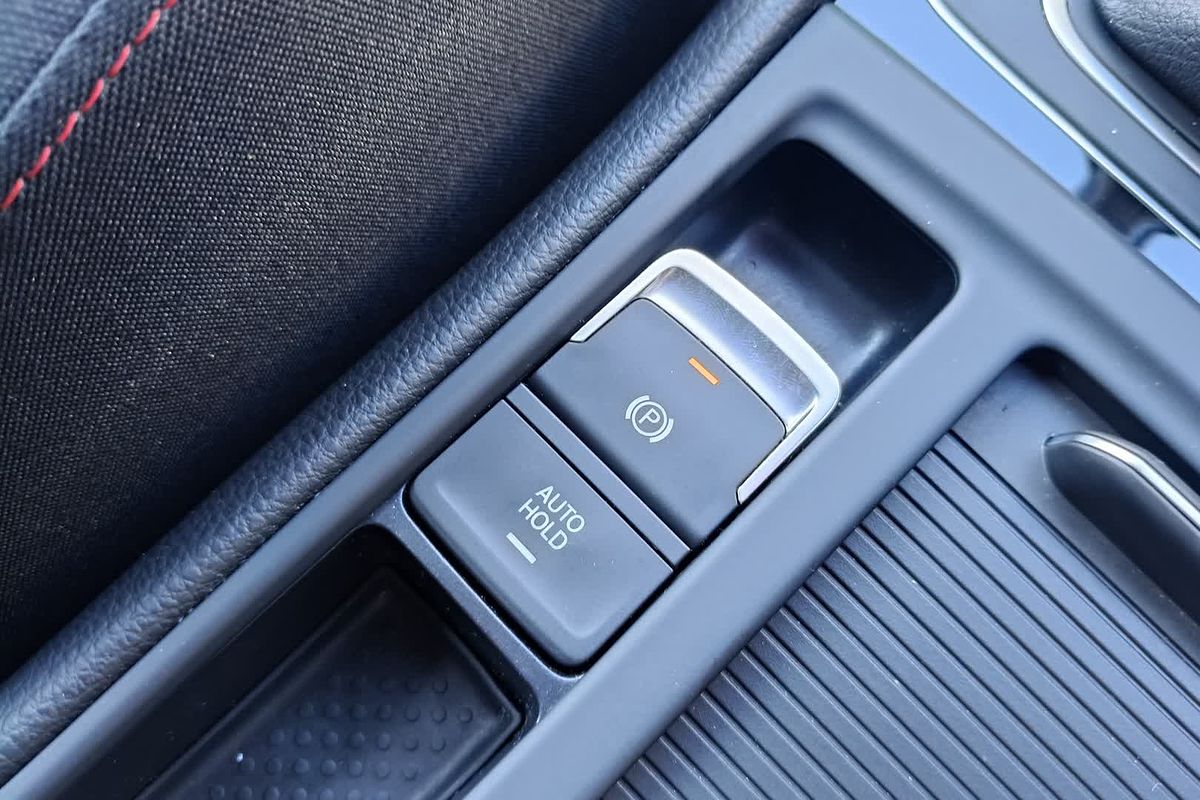 2017 Volkswagen Golf GTI 7.5