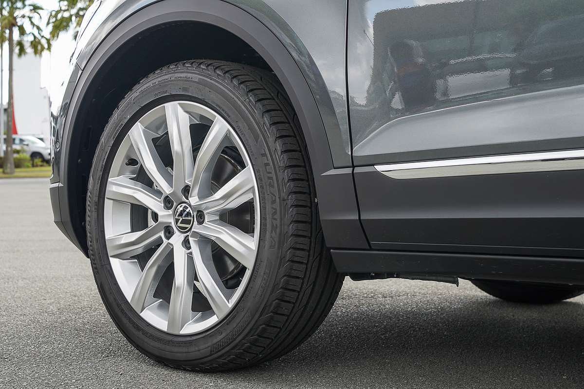 2025 Volkswagen T-Roc 110TSI Style D11