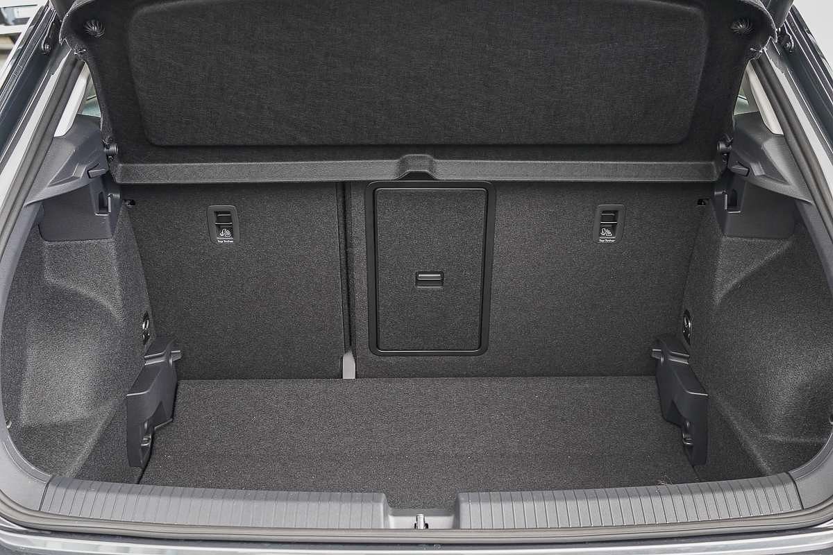 2025 Volkswagen T-Roc 110TSI Style D11