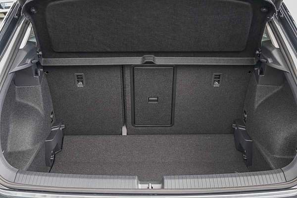 2025 Volkswagen T-Roc 110TSI Style D11