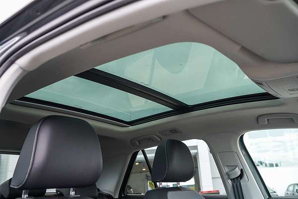 2025 Volkswagen T-Roc 110TSI Style D11