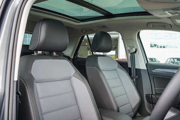 2025 Volkswagen T-Roc 110TSI Style D11