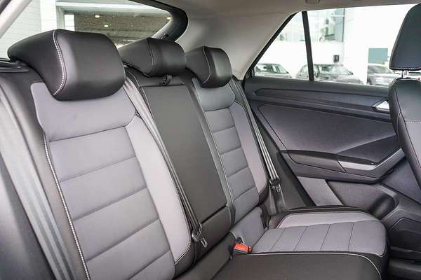 2025 Volkswagen T-Roc 110TSI Style D11