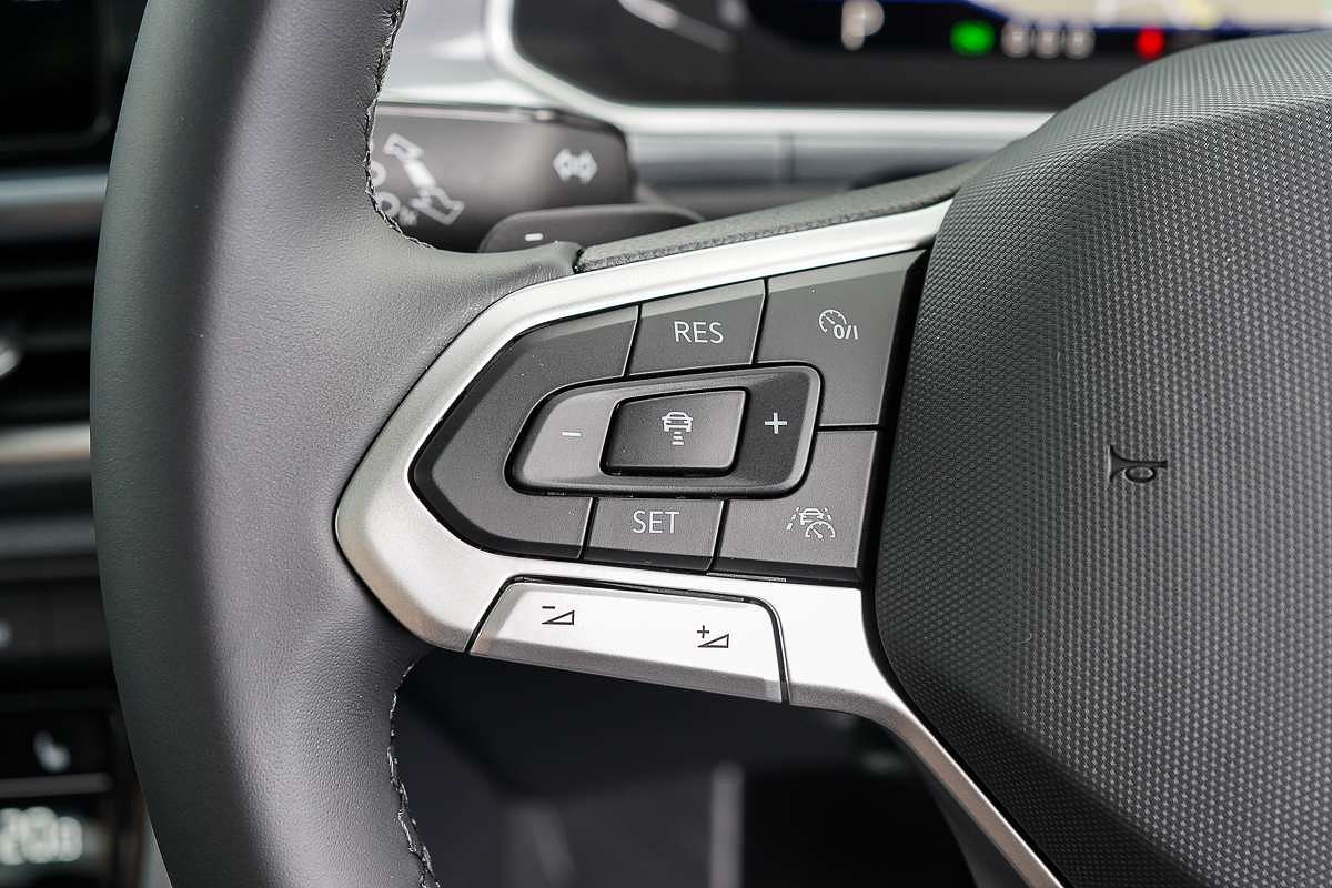 2025 Volkswagen T-Roc 110TSI Style D11