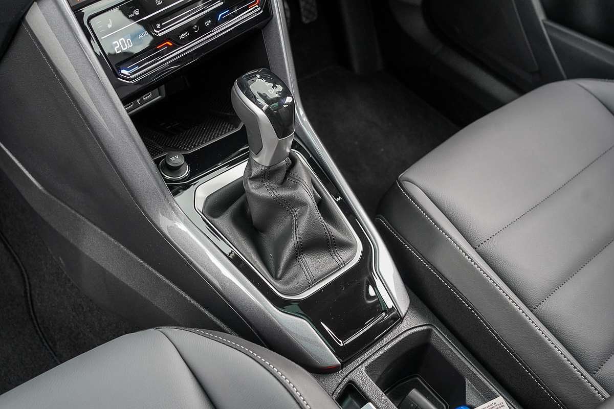 2025 Volkswagen T-Roc 110TSI Style D11