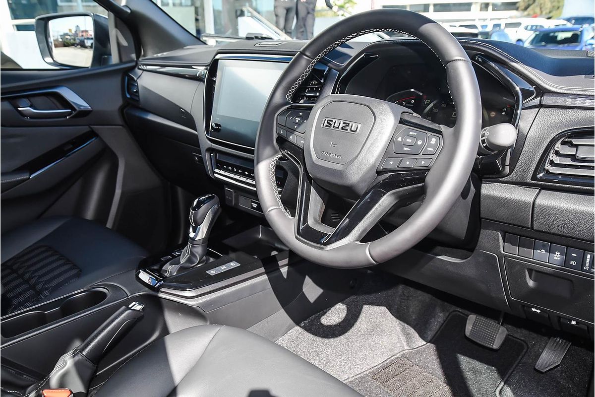 2025 Isuzu D-MAX