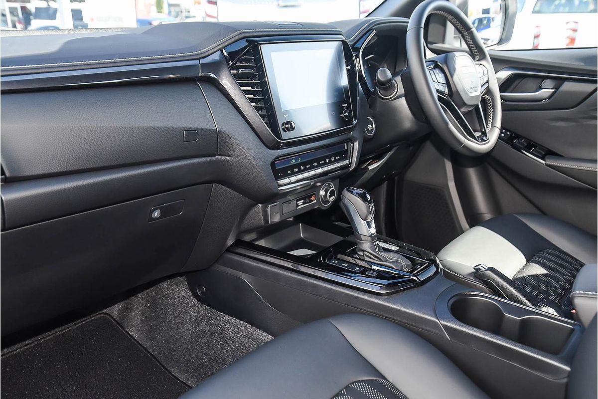 2025 Isuzu D-MAX