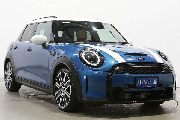 2021 MINI Hatch Cooper S Classic F55 LCI