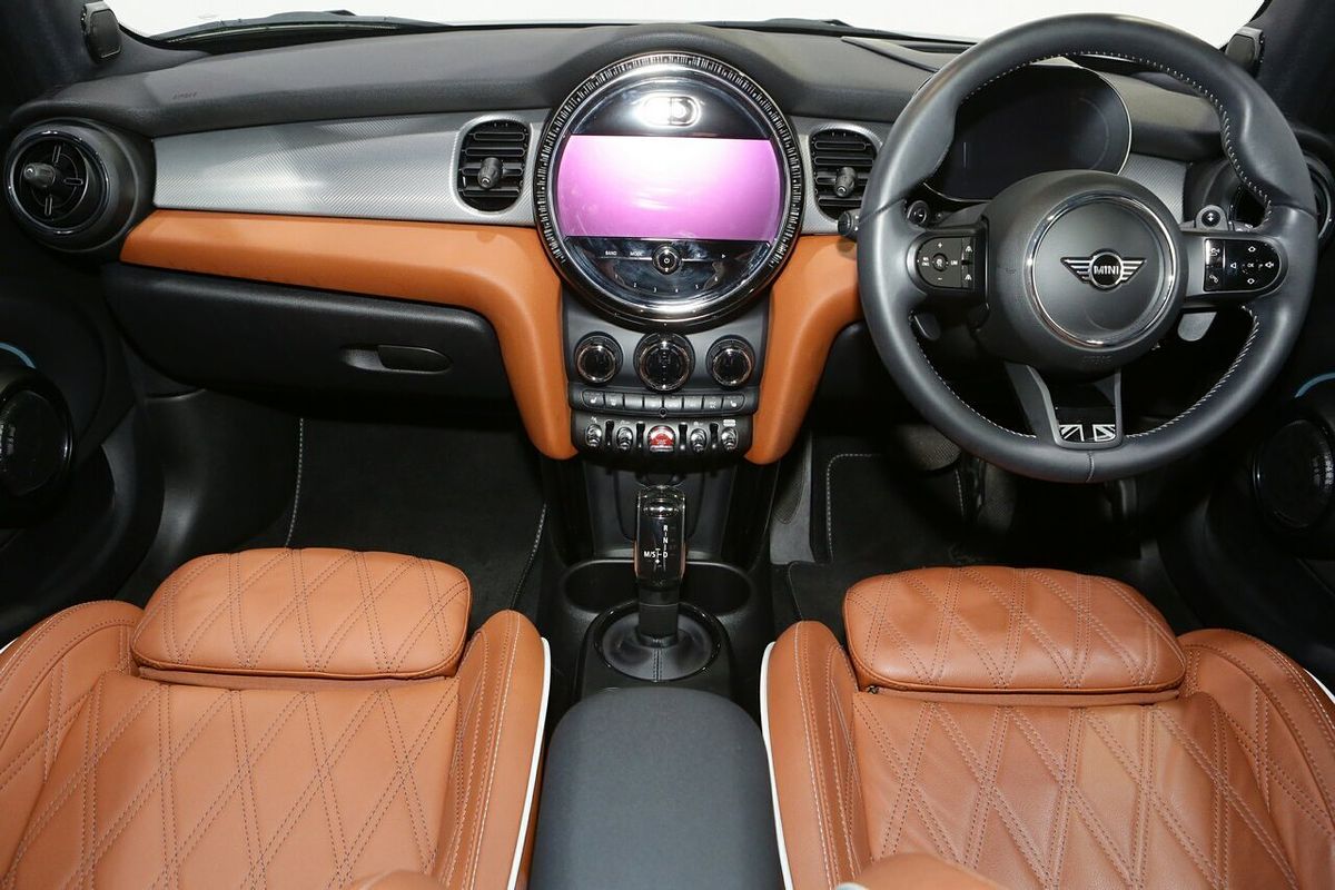 2021 MINI Hatch Cooper S Classic F55 LCI