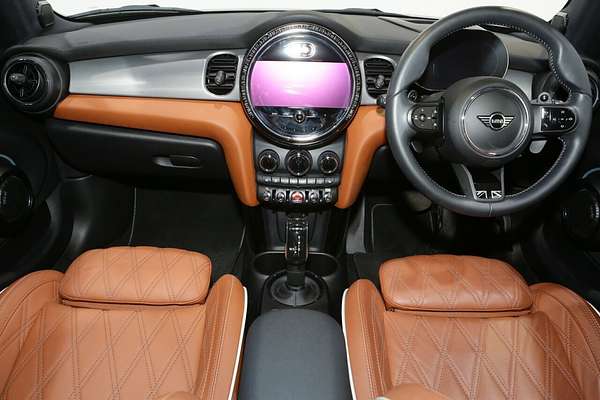 2021 MINI Hatch Cooper S Classic F55 LCI