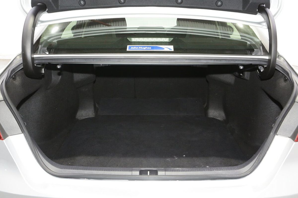 2019 Toyota Camry Ascent ASV70R