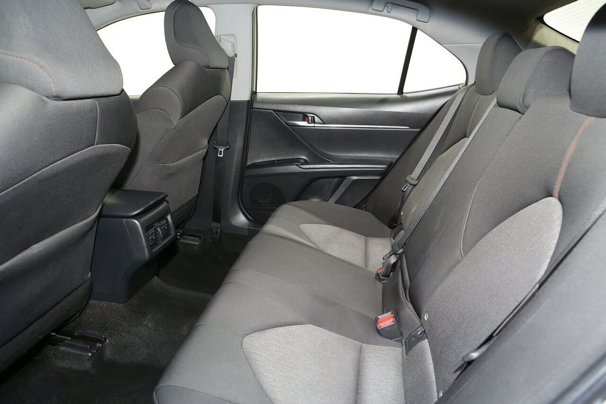 2019 Toyota Camry Ascent ASV70R