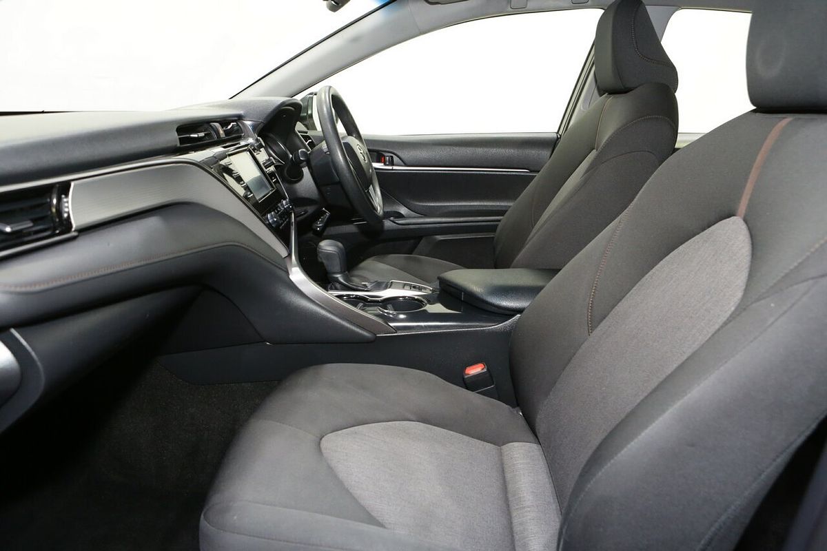 2019 Toyota Camry Ascent ASV70R