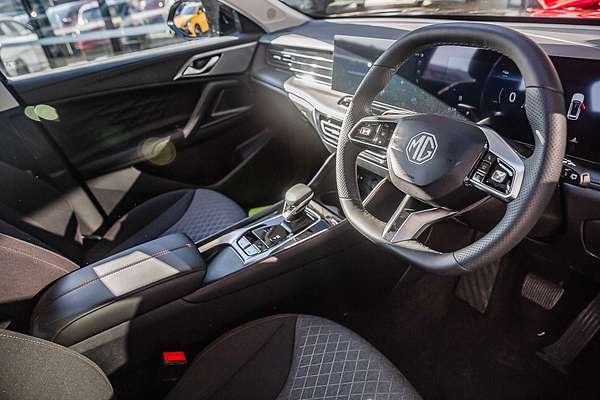 2024 MG HS Vibe AS33