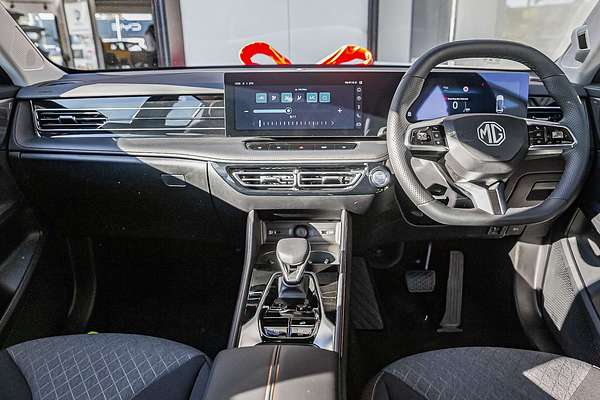 2024 MG HS Vibe AS33