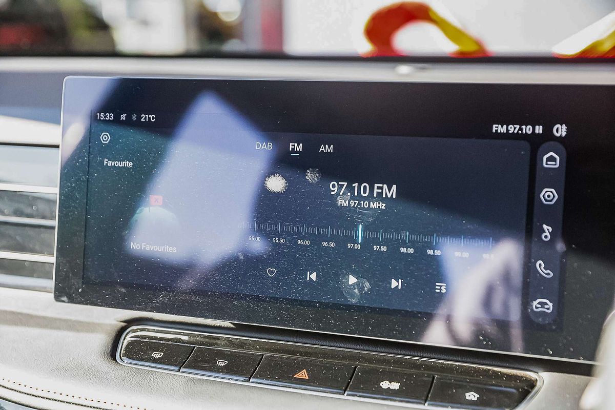 2024 MG HS Vibe AS33