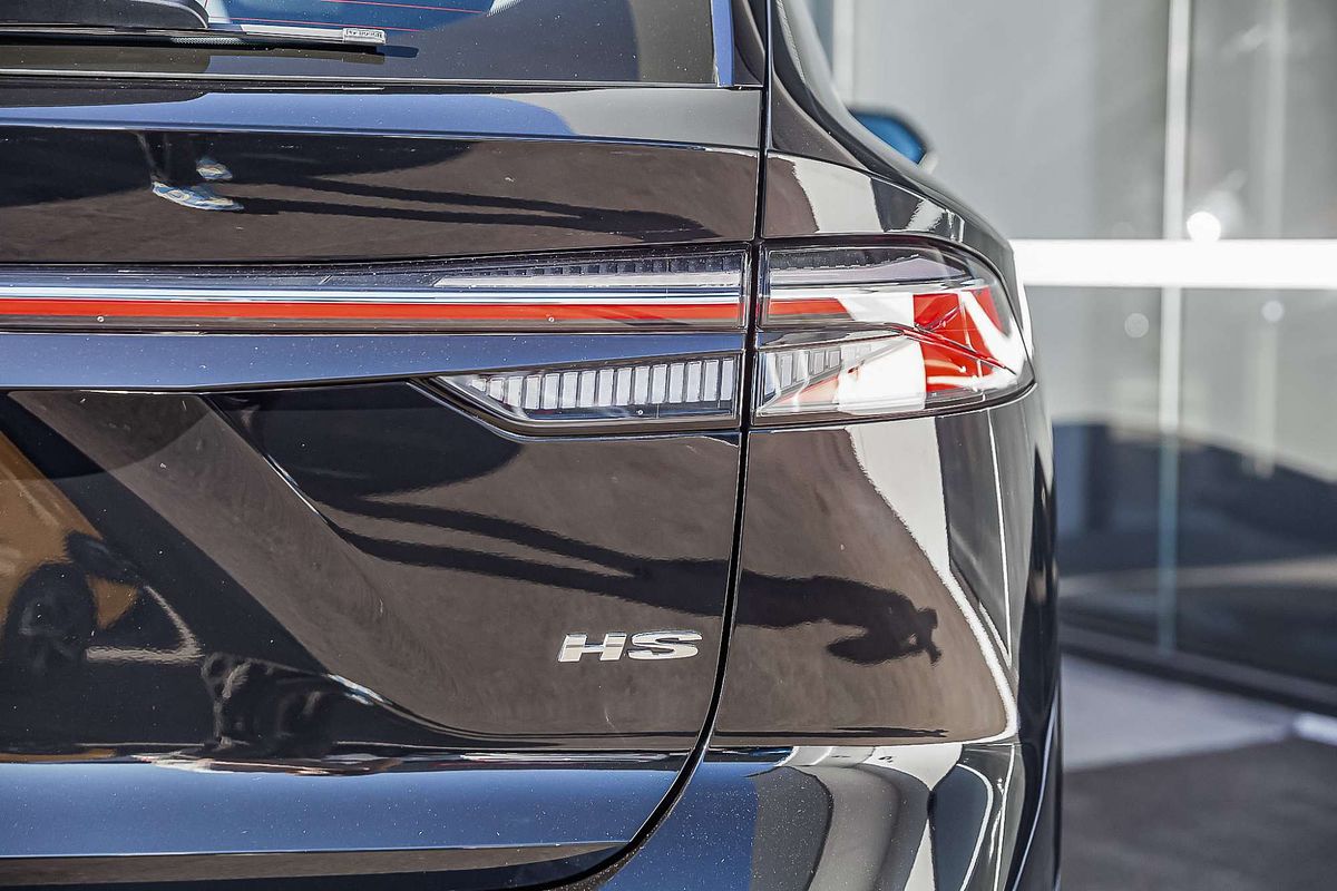 2024 MG HS Vibe AS33