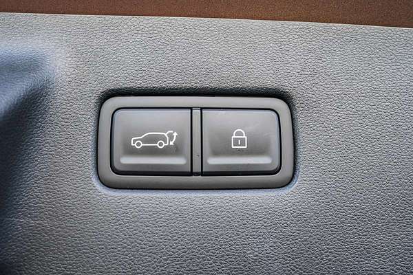 2025 Hyundai Santa Fe Hybrid Calligraphy MX5.V1