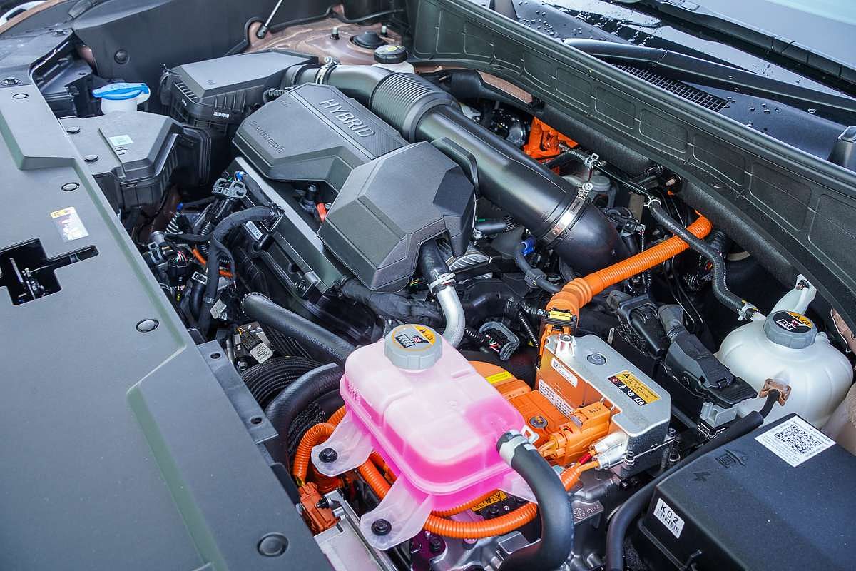 2025 Hyundai Santa Fe Hybrid Calligraphy MX5.V1