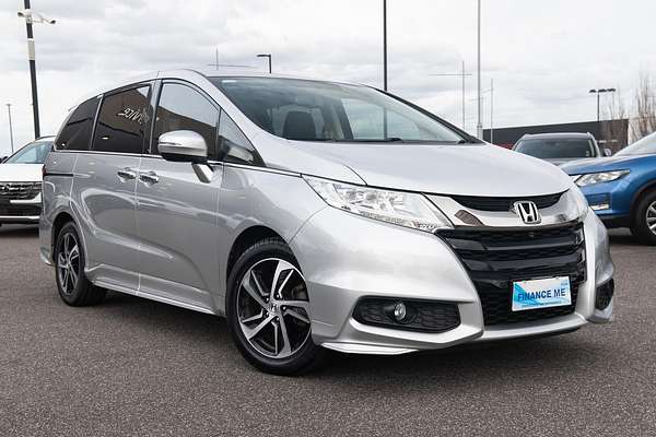 2017 Honda Odyssey VTi-L 5th Gen