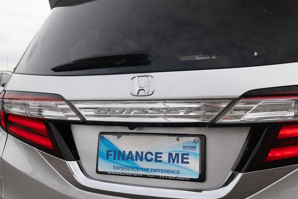 2017 Honda Odyssey VTi-L 5th Gen