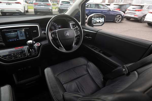 2017 Honda Odyssey VTi-L 5th Gen