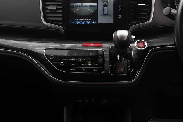 2017 Honda Odyssey VTi-L 5th Gen