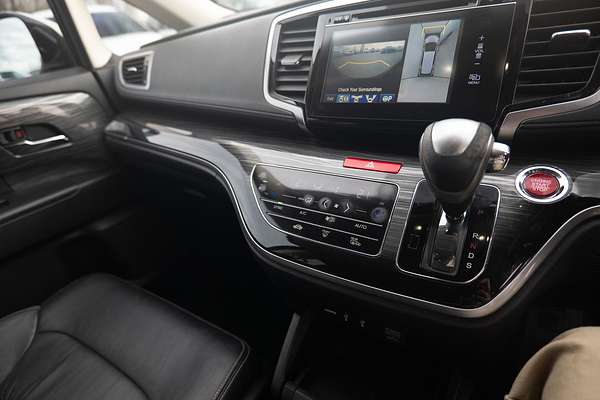 2017 Honda Odyssey VTi-L 5th Gen