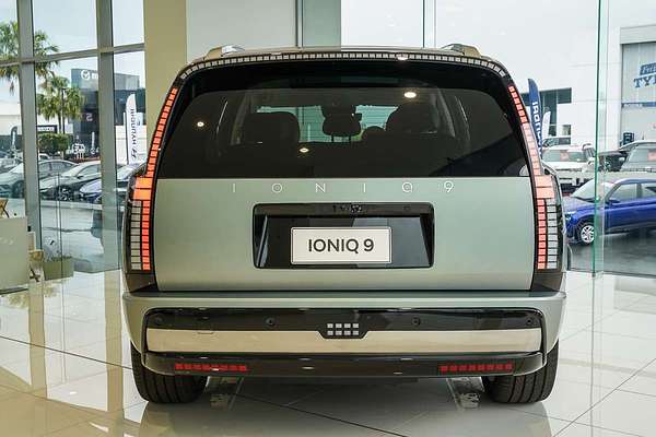 2025 Hyundai IONIQ 9 Calligraphy ME.V1