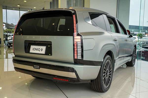 2025 Hyundai IONIQ 9 Calligraphy ME.V1