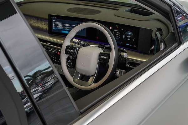 2025 Hyundai IONIQ 9 Calligraphy ME.V1