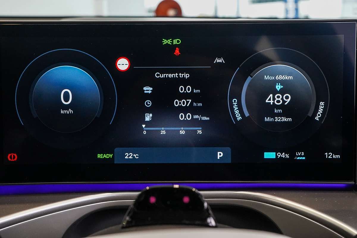 2025 Hyundai IONIQ 9 Calligraphy ME.V1