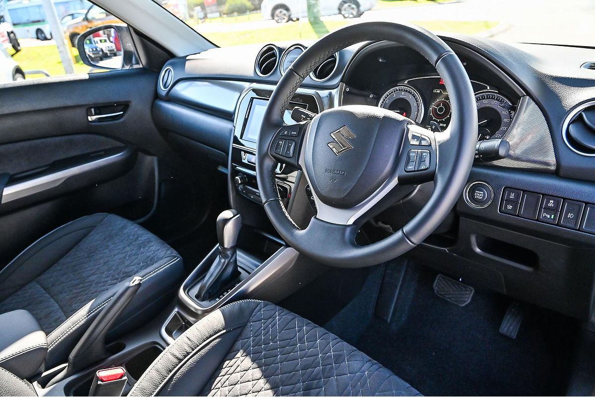 2024 Suzuki Vitara Turbo LY Series II