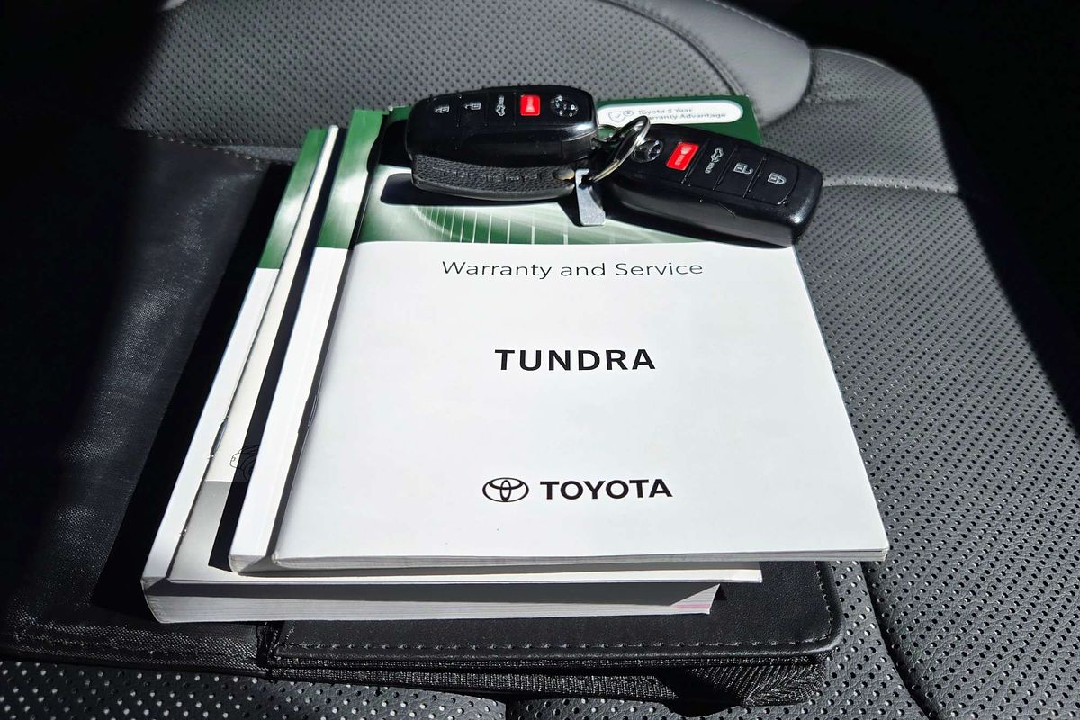 2023 Toyota Tundra Limited VXKH75L 4X4