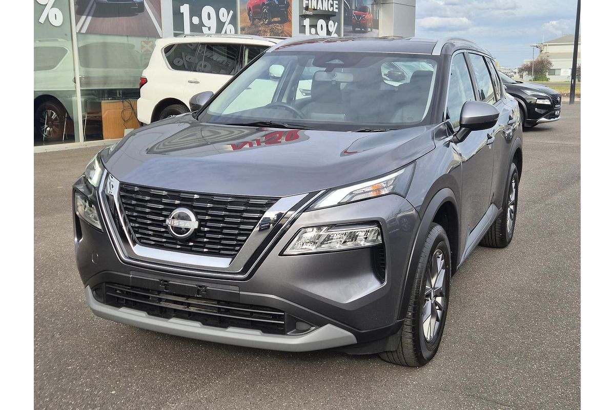 2024 Nissan X-TRAIL ST T33