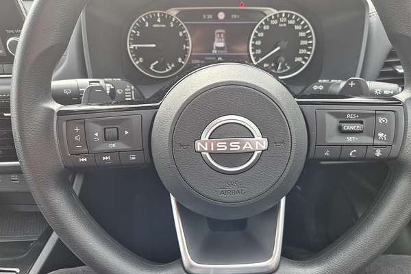 2024 Nissan X-TRAIL ST T33