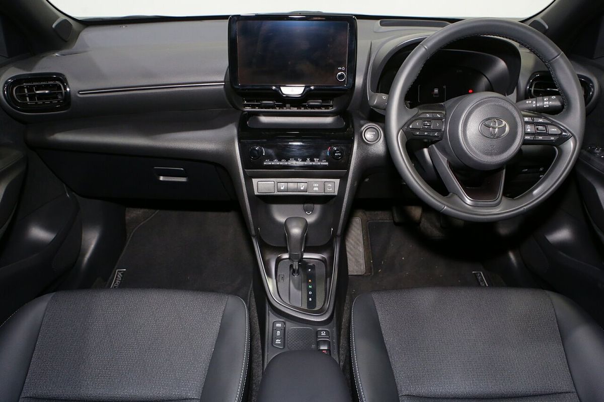 2024 Toyota Yaris Cross Urban MXPJ10R